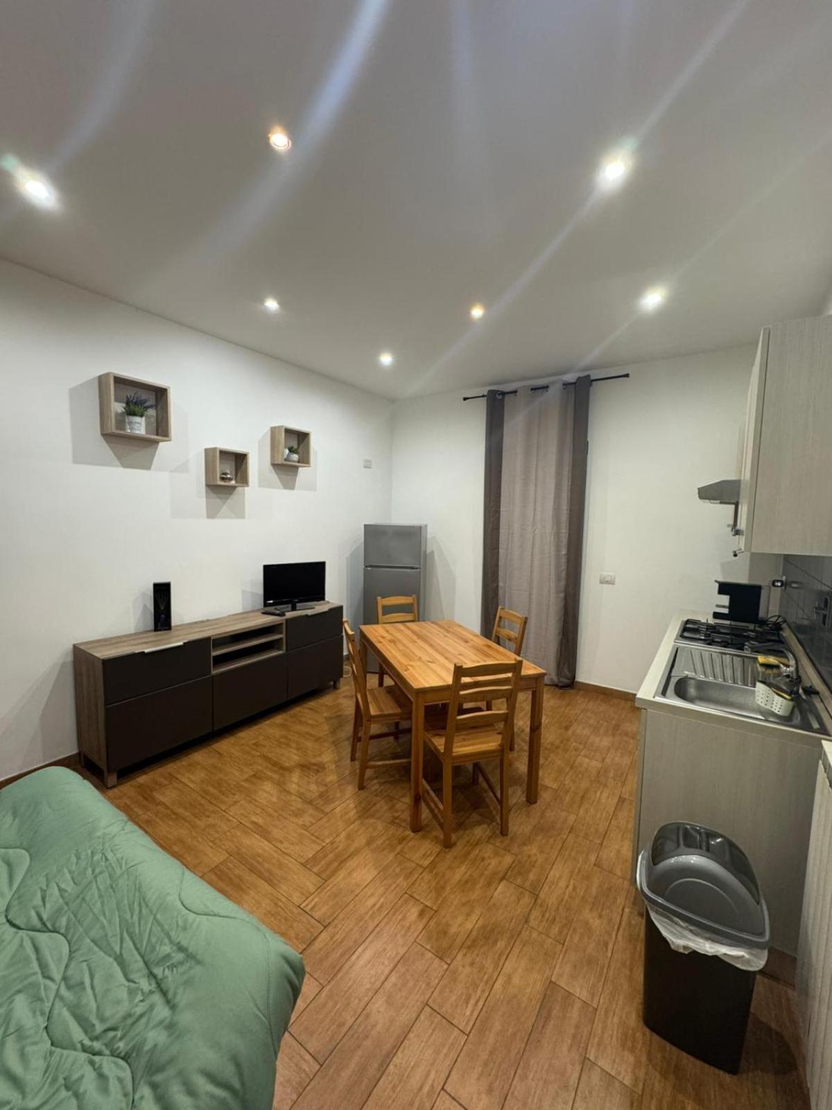 Apartment Colle Salario Rom